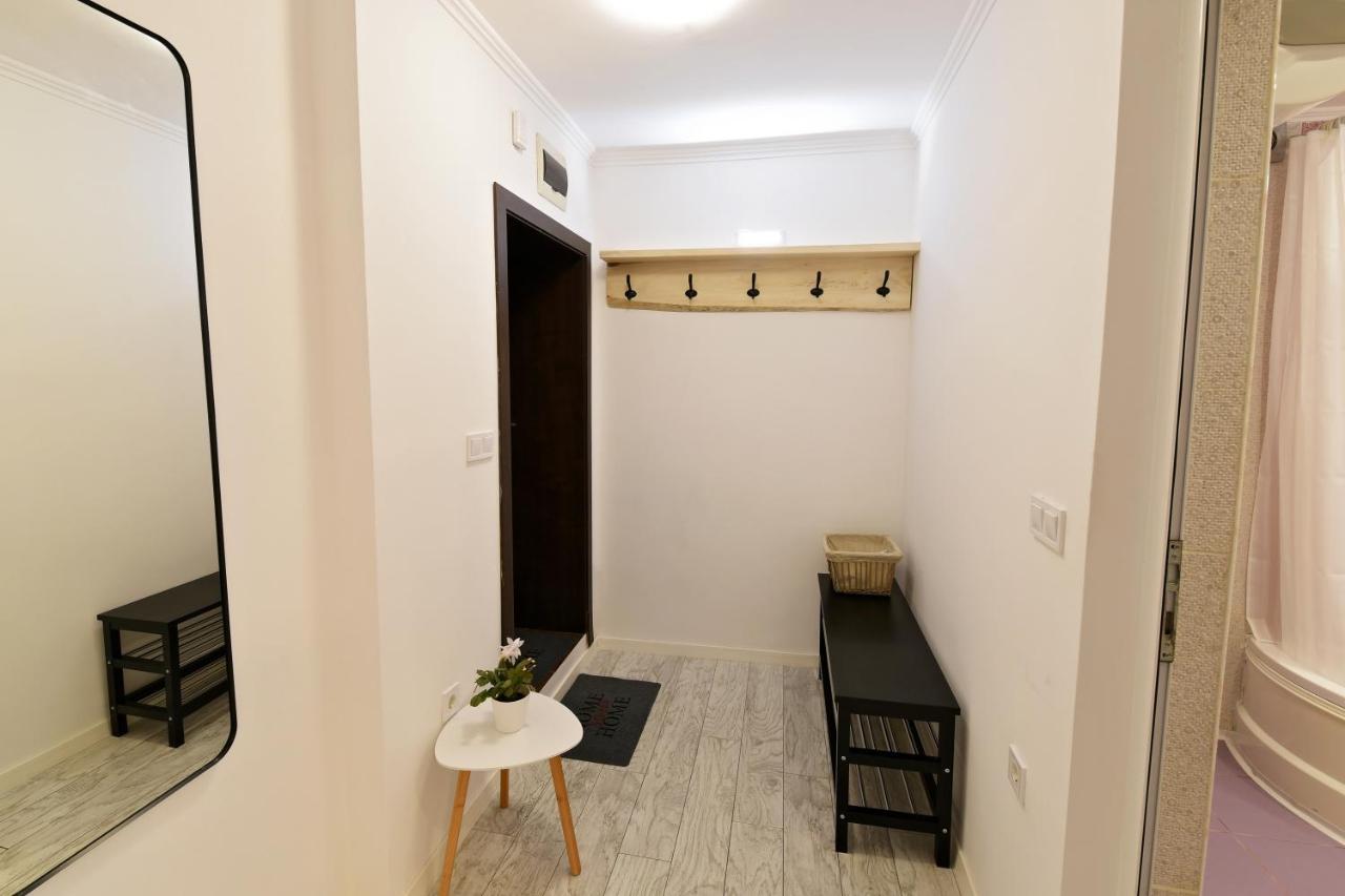 Sea Apartment / Апартамент До Морето Varna Buitenkant foto