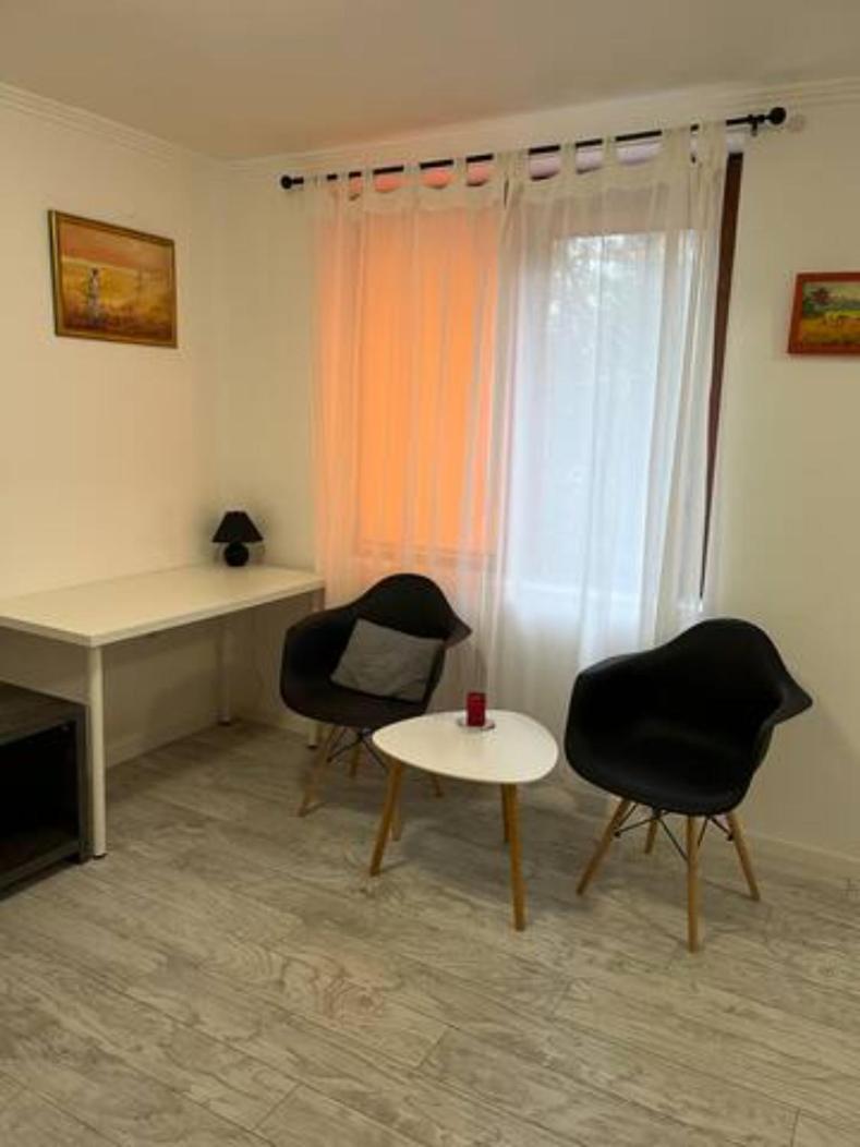 Sea Apartment / Апартамент До Морето Varna Buitenkant foto