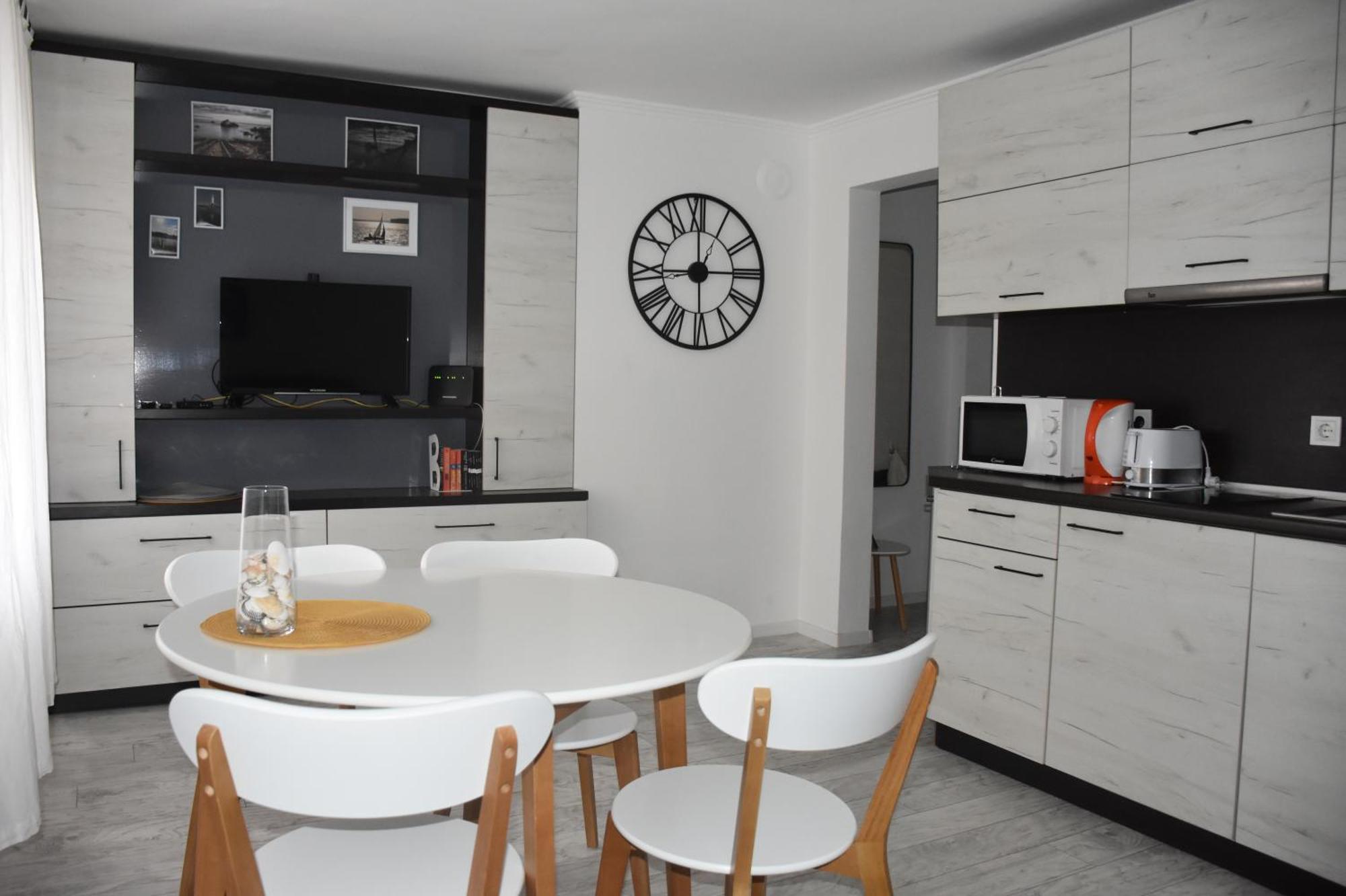 Sea Apartment / Апартамент До Морето Varna Buitenkant foto
